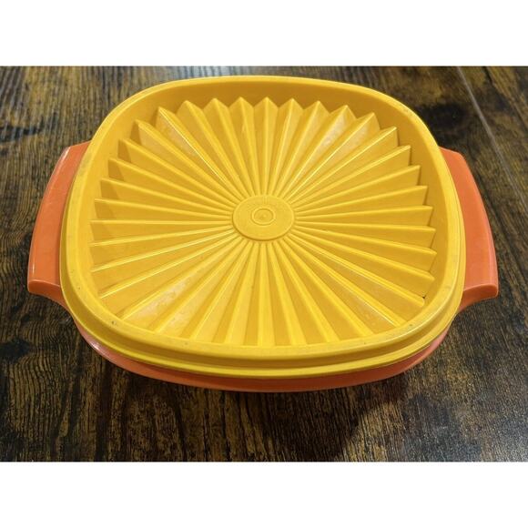 Tupperware Orange Tangerine Servalier Bowl LOT with Lids 838-16 & 840-6 - Picture 10 of 16